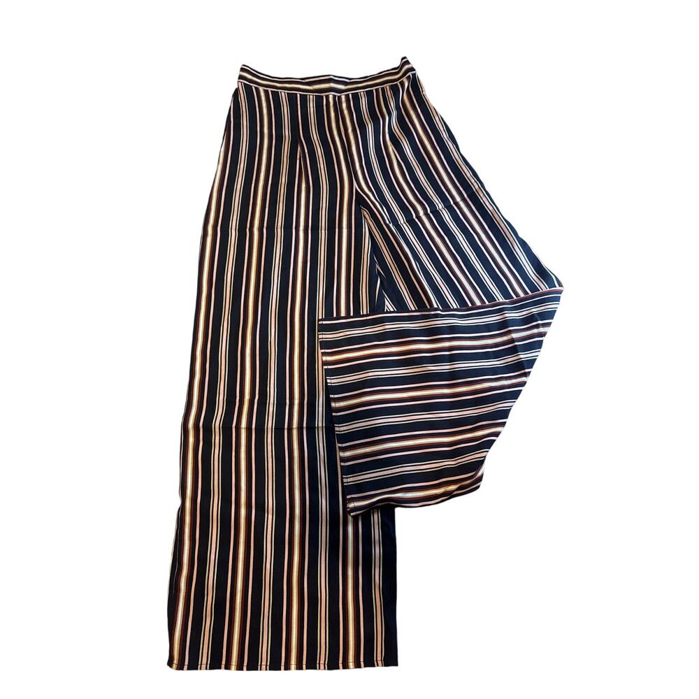 "Live to be‎ spoiled" wide leg striped pants, high rise